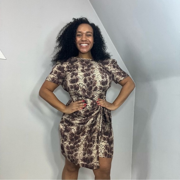Vintage Silk Neutral Snakeskin Short Sleeve Wrap Dress Animal Print Date Night - Picture 5 of 15